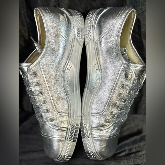 RARE! 2017 Chanel Sneakers - Picture 1 of 6